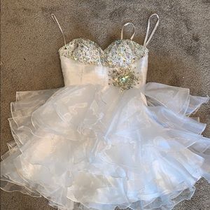 White Formal/prom dress (OPEN TO OFFERS)